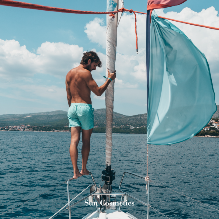  un teint hâlé toute l'année avec Bronzag'expert de Sun Cosmetics.