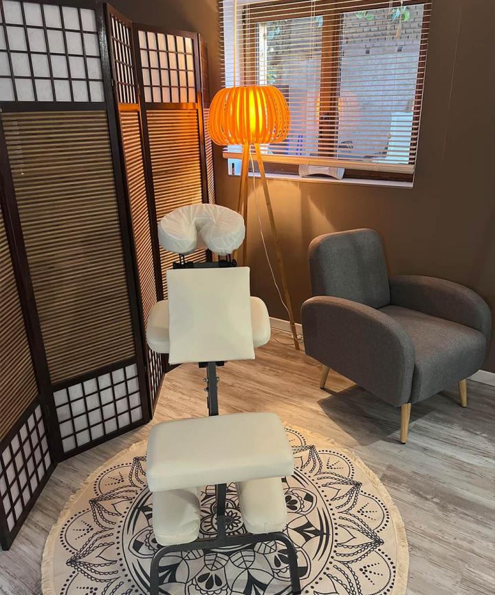 Espace pour manicure Lingolsheim