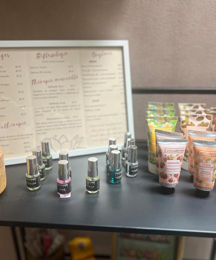 Espace pour manicure Lingolsheim